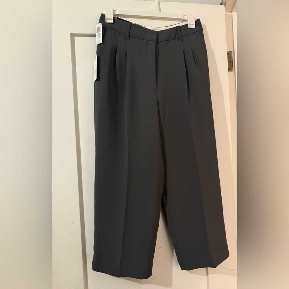 Aritzia Charcoal Effortless Pants